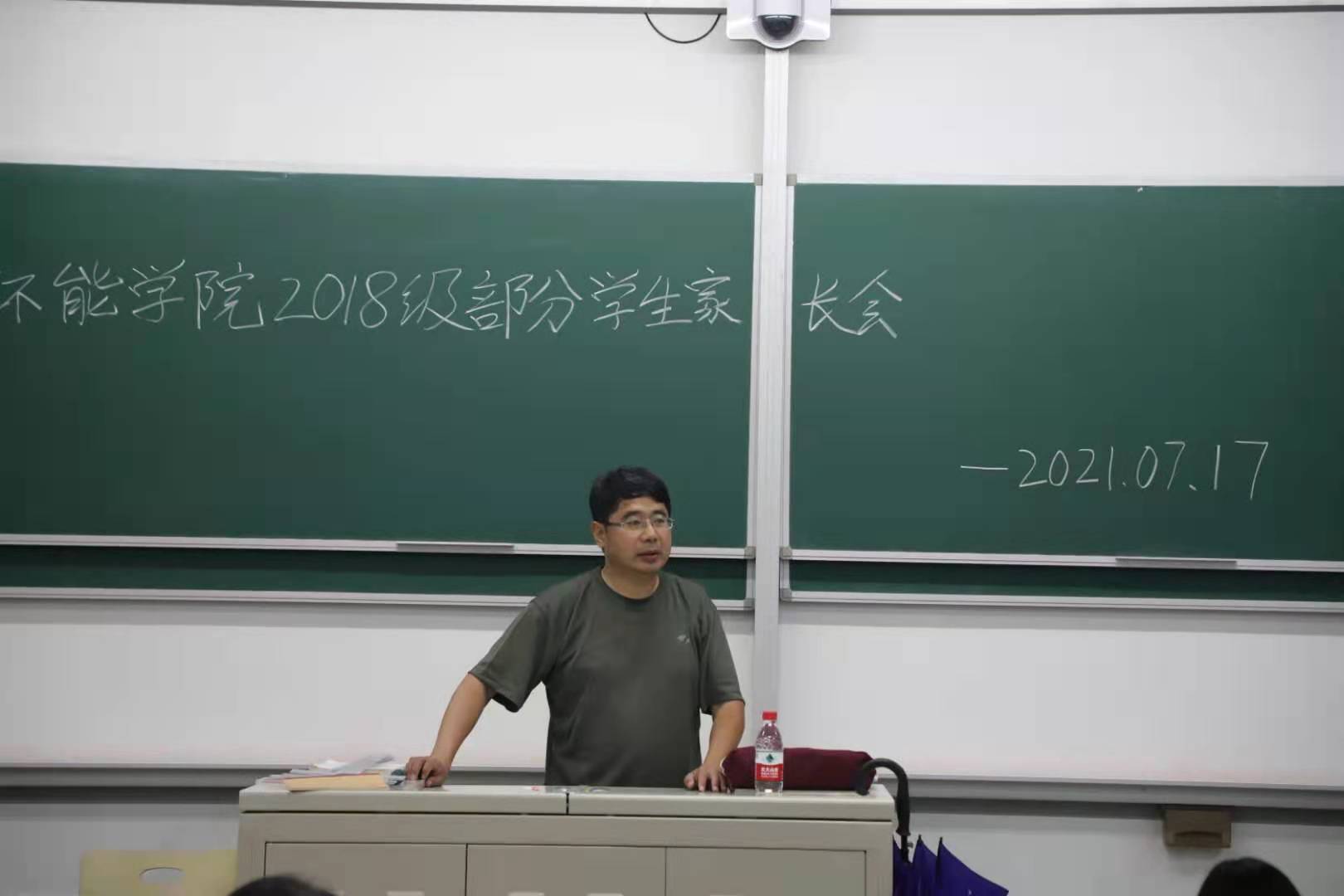 cffe26482be84152a7caf816d3d8e6d9.jpg cffe26482be84152a7caf816d3d8e6d9.jpg